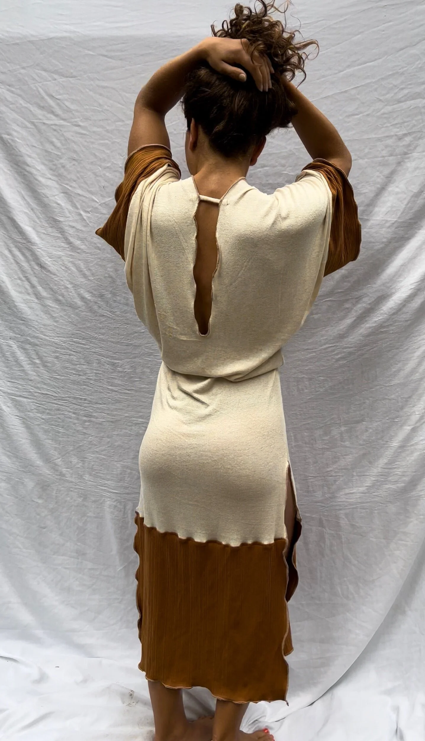 DFE42A77-7F3A-43B4-9860-5E99701EF507