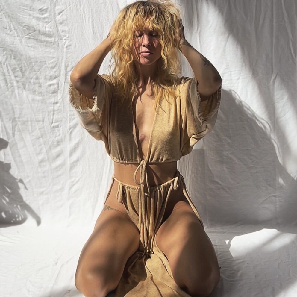 F5725E98-B69E-4613-AB8B-B3A3AC567B47