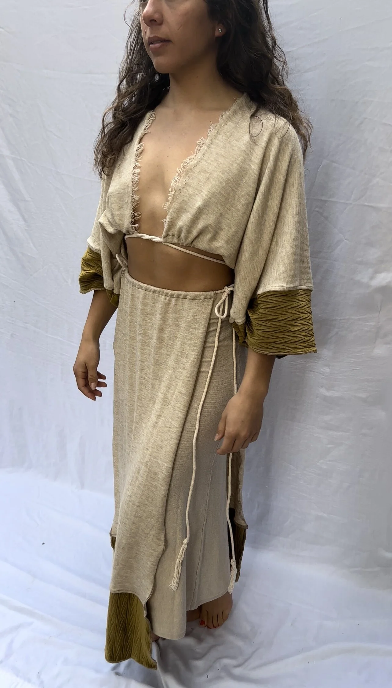 A6F08470-C7D3-4490-B61B-7E164C6B55CF