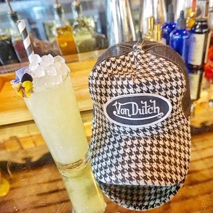 MY IDEA OF GOING DUTCH.