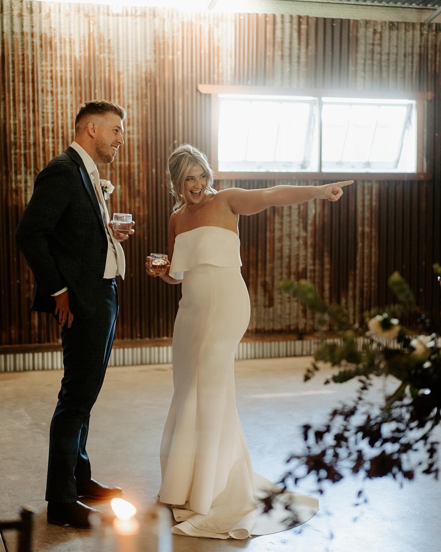 Kiss me under the light of a thousand stars ✨ 👉 💫 
Jacqueline &amp; Warwick were just beaming with joy 🤩 ❤️ their whole day was a vibe with the experience package 💫 📸 @trentandjessie 

Review:
&ldquo;Sara and the team at L&amp;L co. were an abso