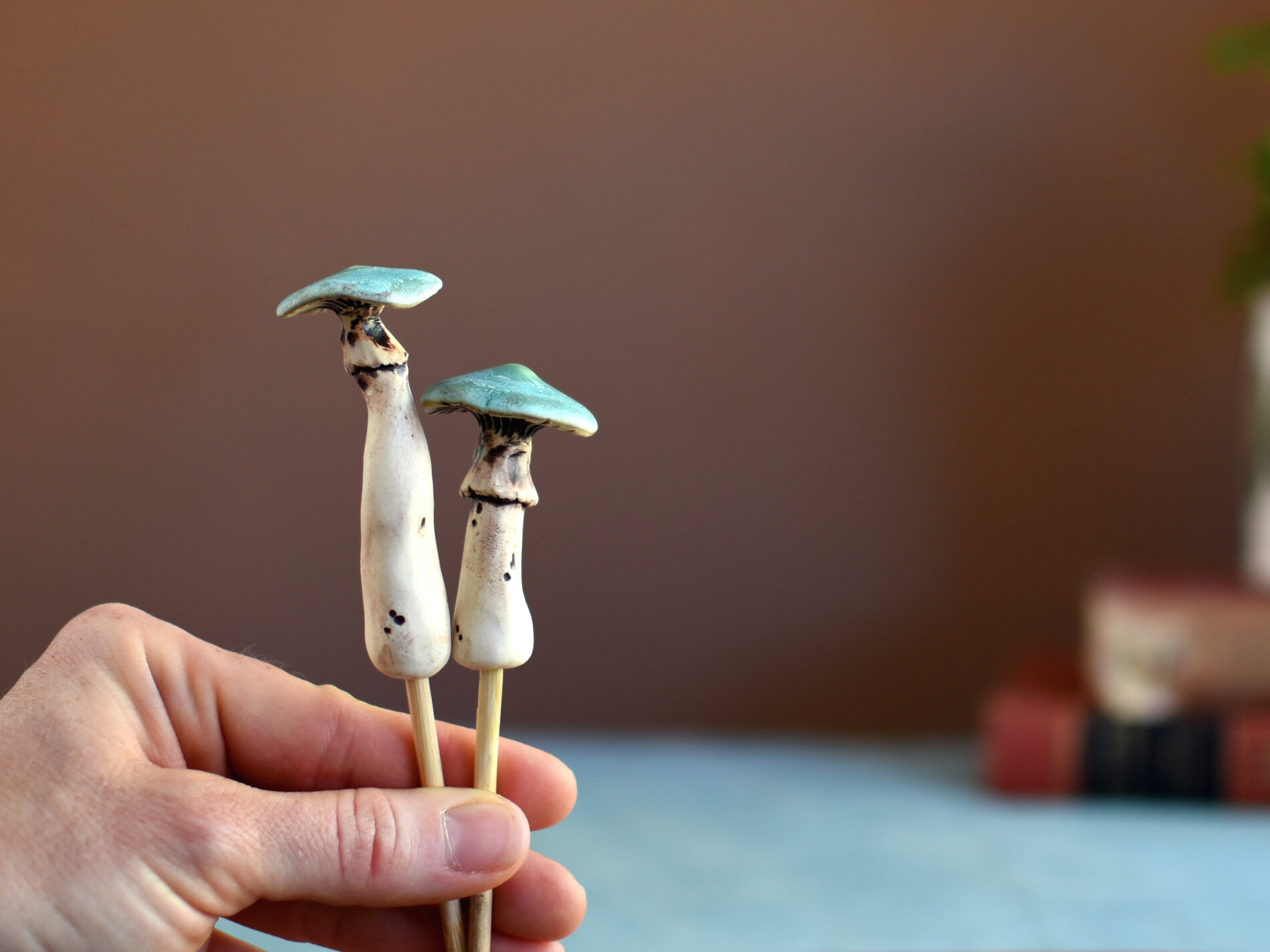 Mushroom planter friends turquoise.JPG