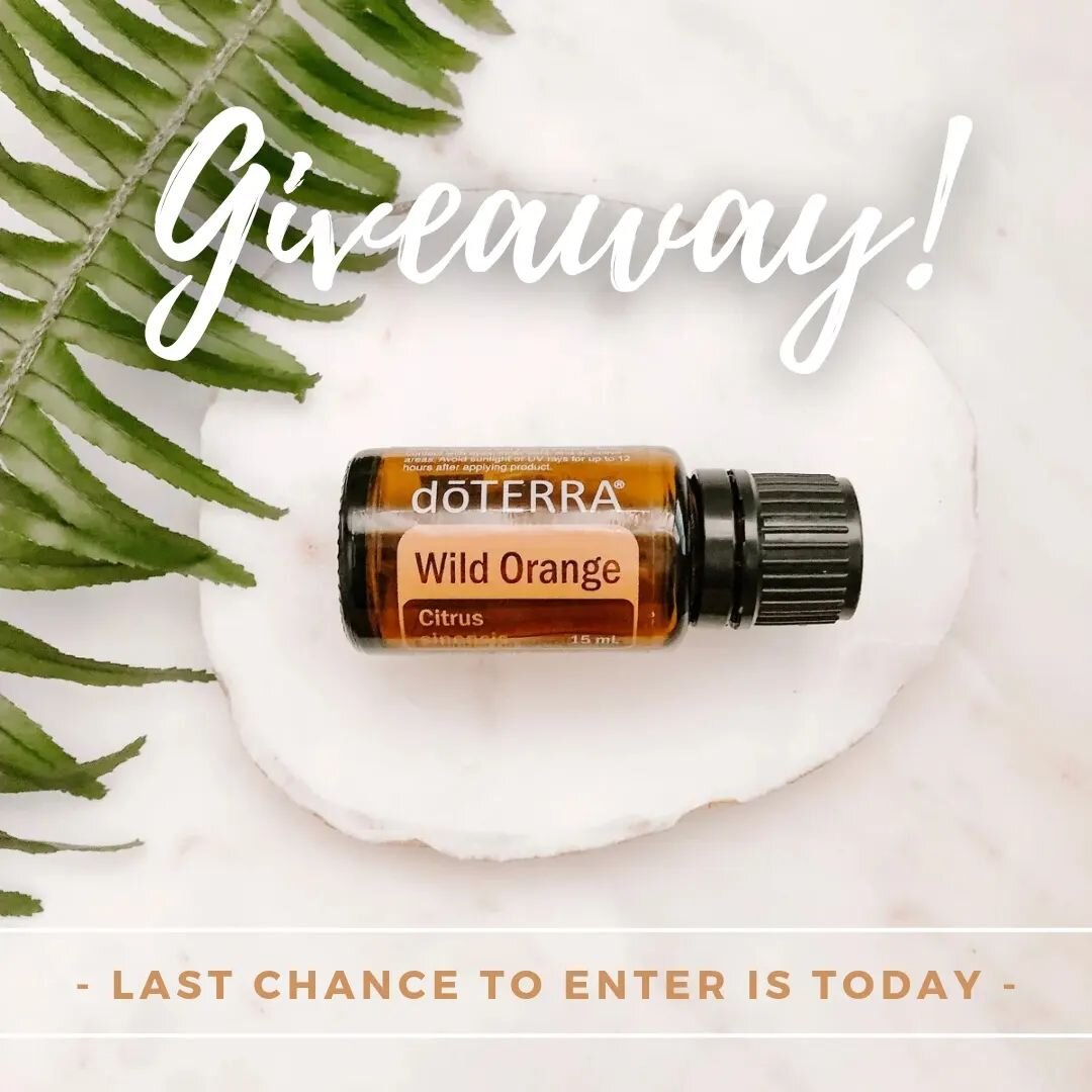 🍂🌞 THANKSGIVING GIVEAWAY! 🌞🍂

We are so excited to be partnering with some of our favorite local companies to bring you an awesome GIVEAWAY valuing over $200! Check out more info about all the incredible goodies you could win and how to enter bel