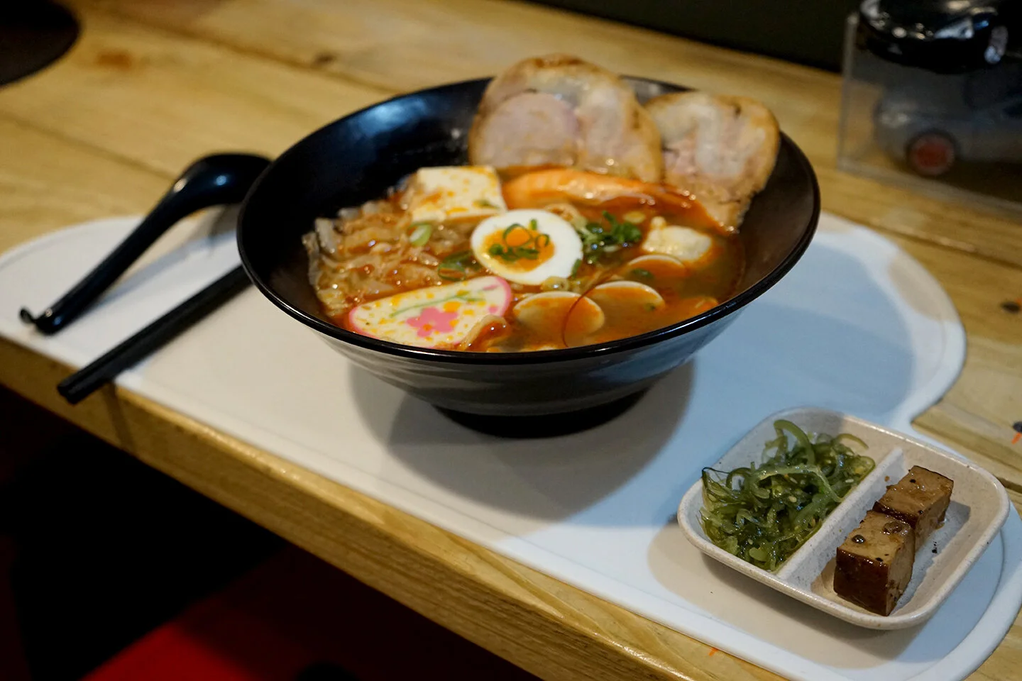 ✷ 每道餐點都會附贈兩樣小菜
