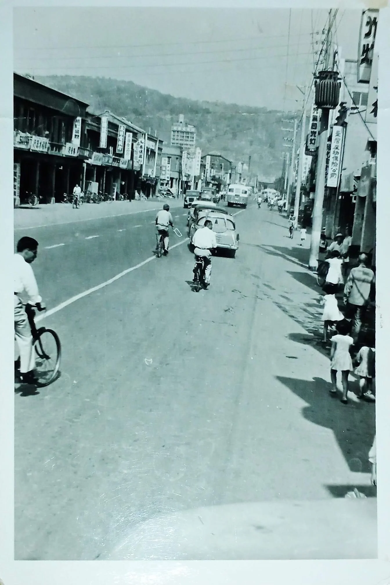 多年前賊仔市前馬路(薛玄輝 提供)