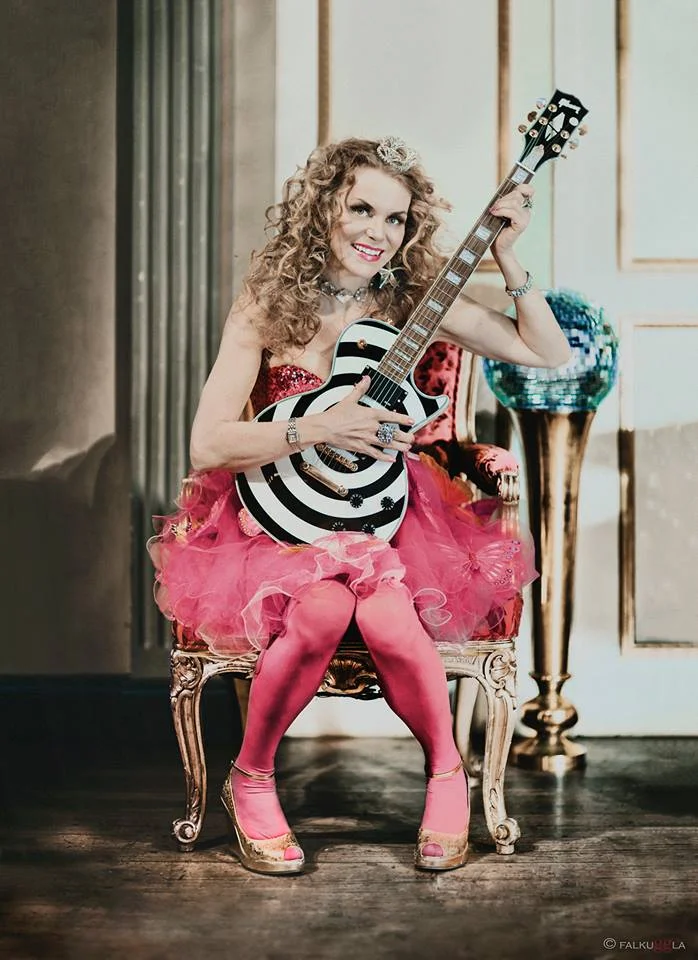 Dj Monica 2.jpg