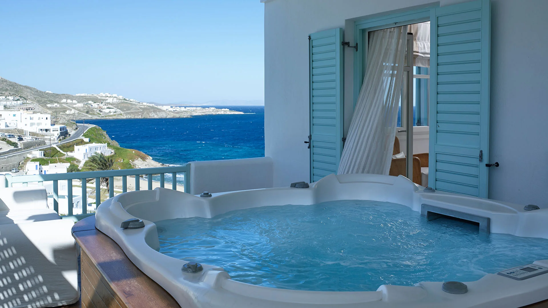 Bill-and-Coo-Hotel-Mykonos.jpg