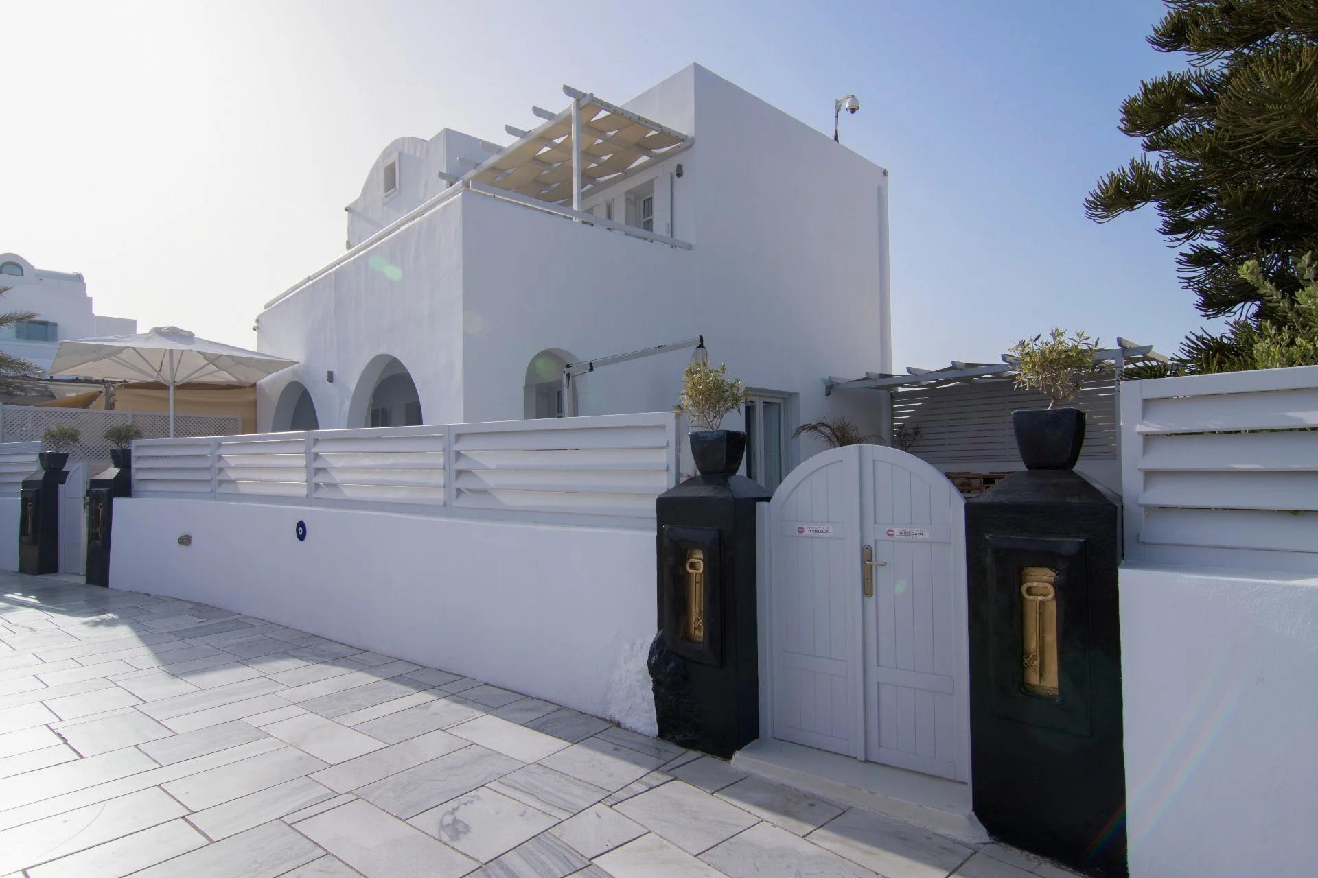 santorini-secret-suites-hotel.jpg