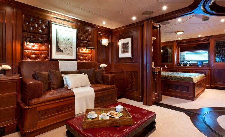 Tiara Super Yacht Charter