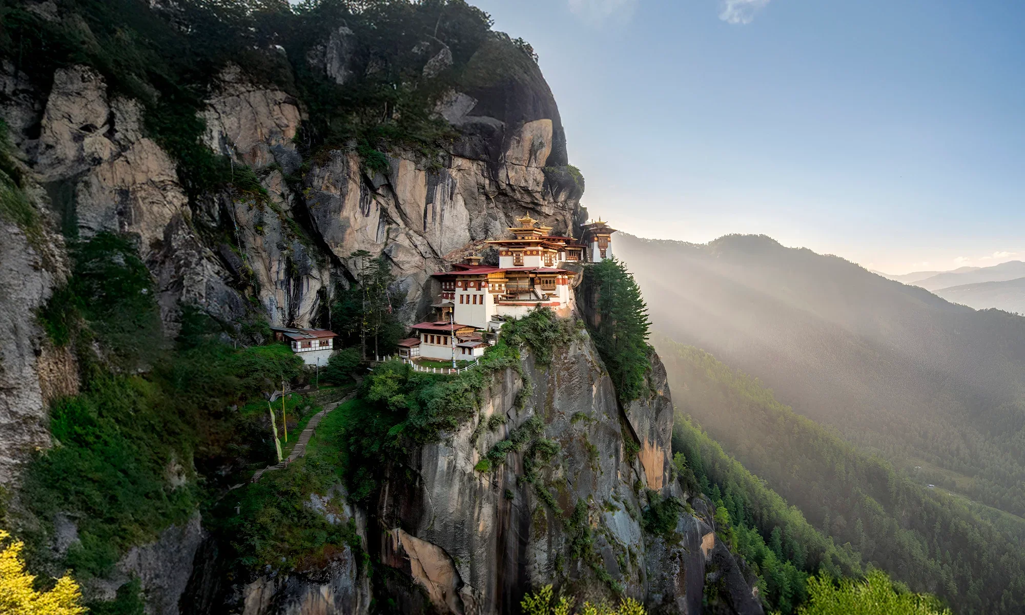 8 Must-Try Luxury Travel Experiences