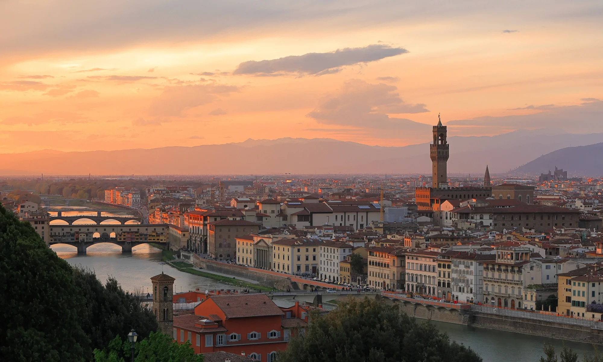 Guide to an exclusive summer trip to Italy