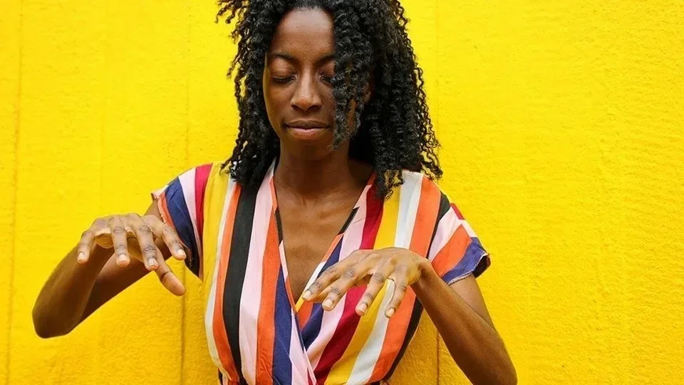 Roella Oloro