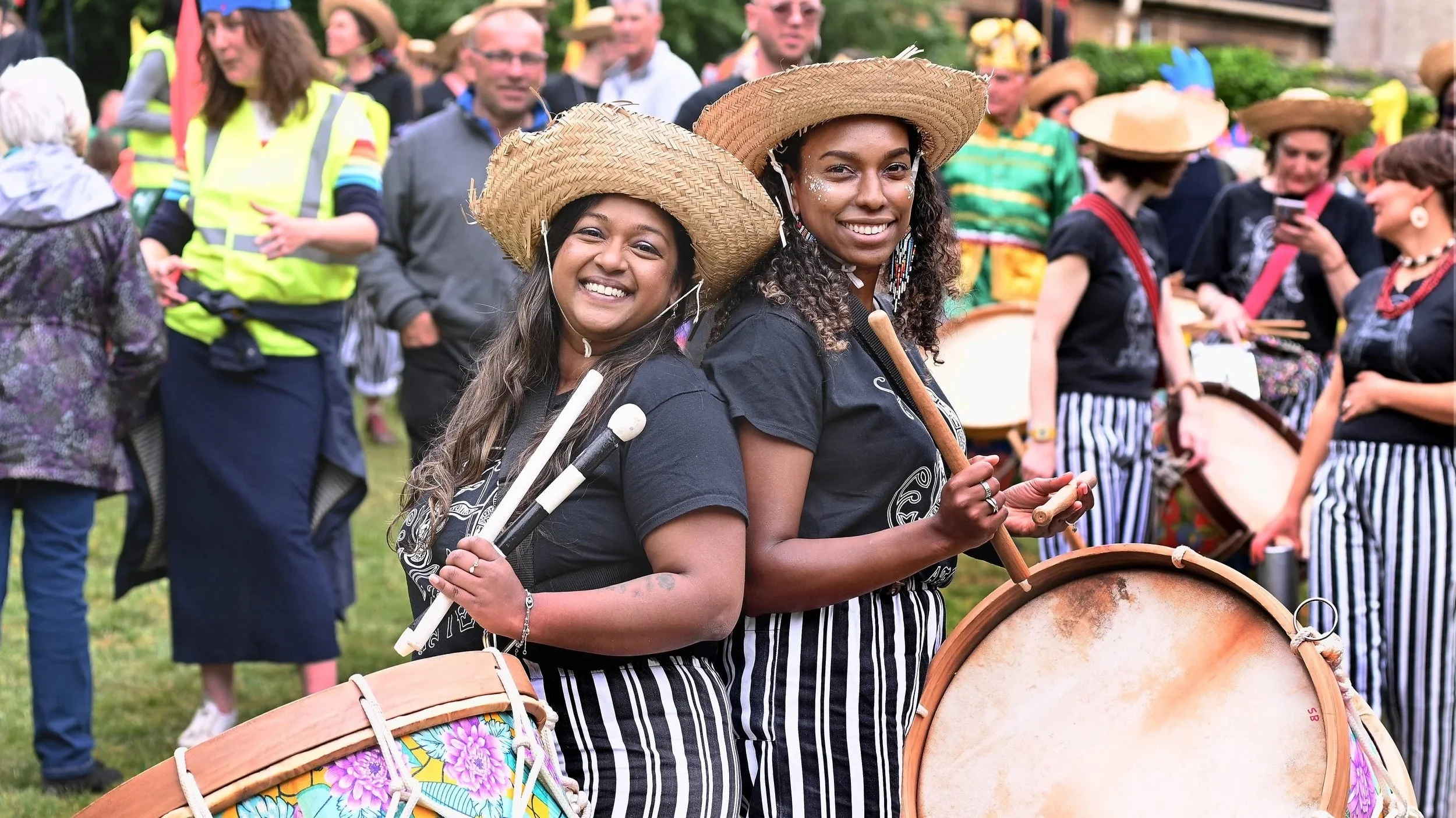 Afon Sistema, Jazz Stroud Carnival. Photo by Simon Pizzey