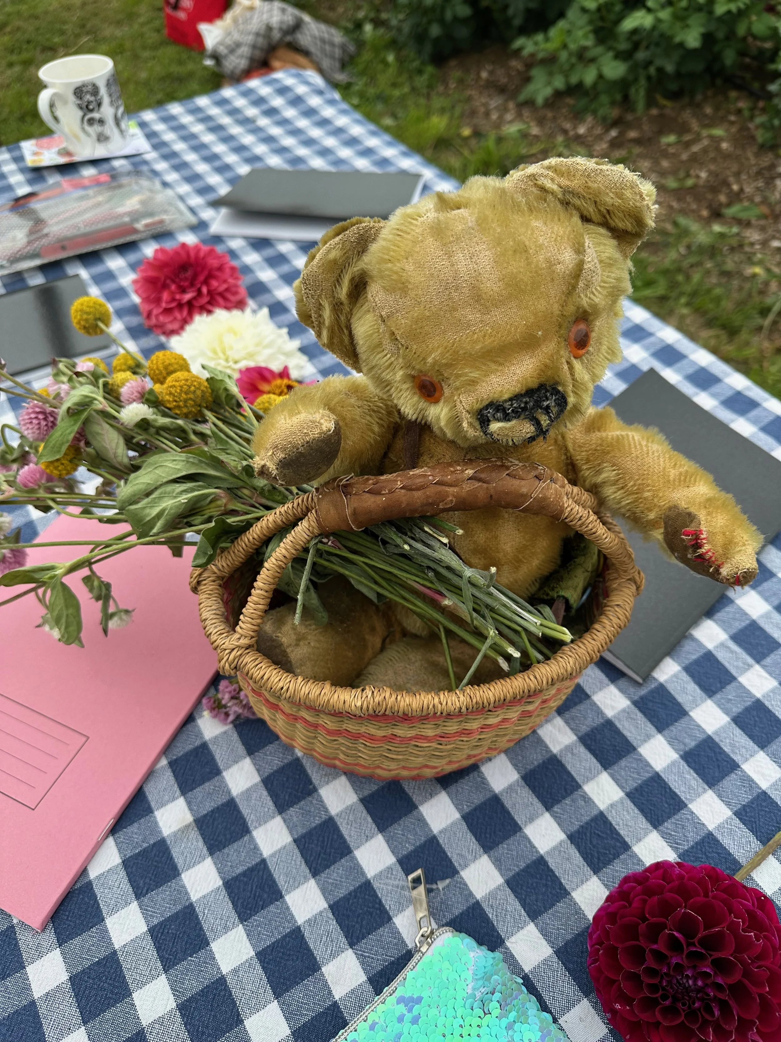 Cultivating Connections: Picnic with Mould Art Collective