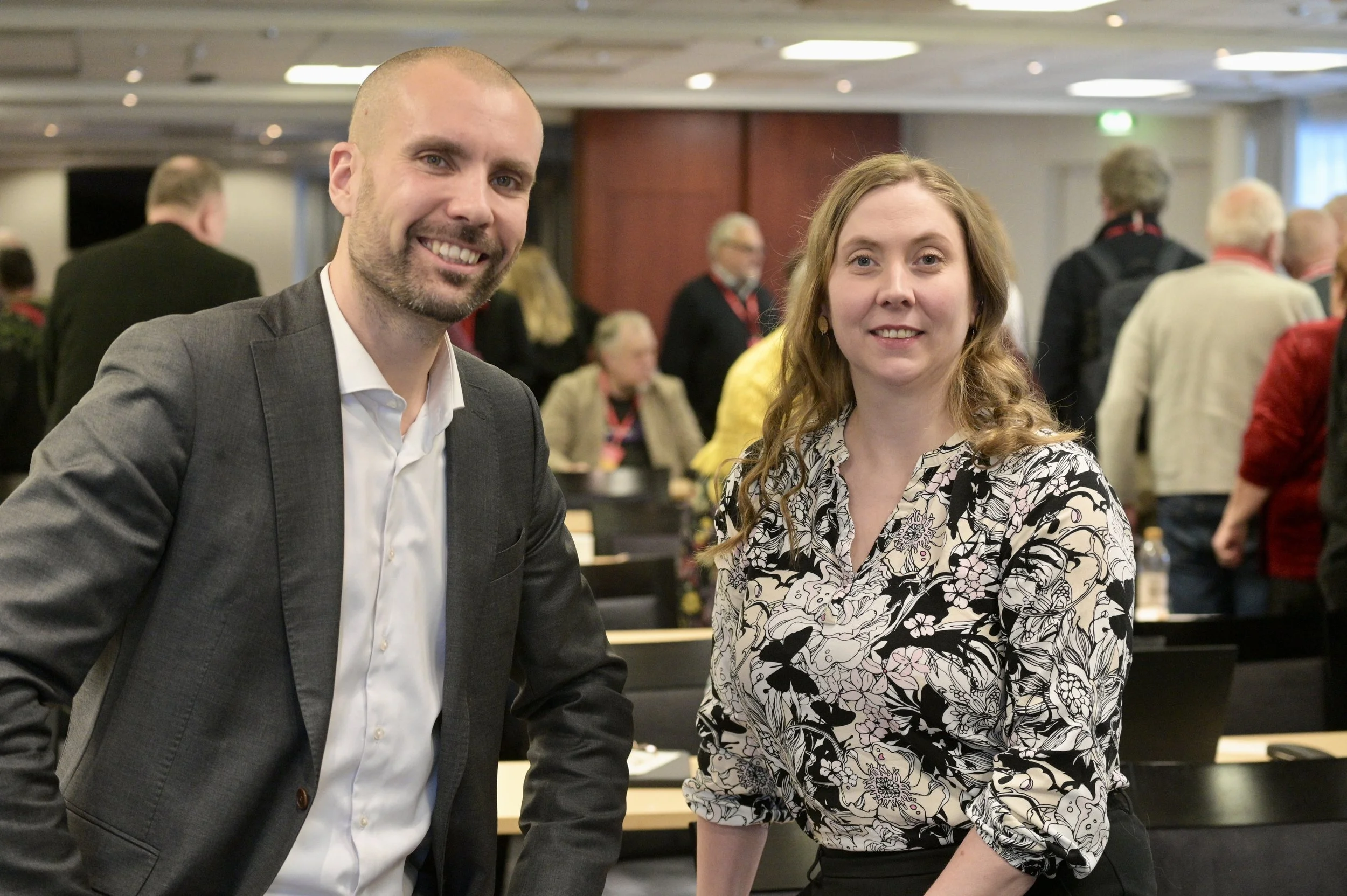 FSD dubbelt så stort i riksdagen – skärper kritiken mot regeringen