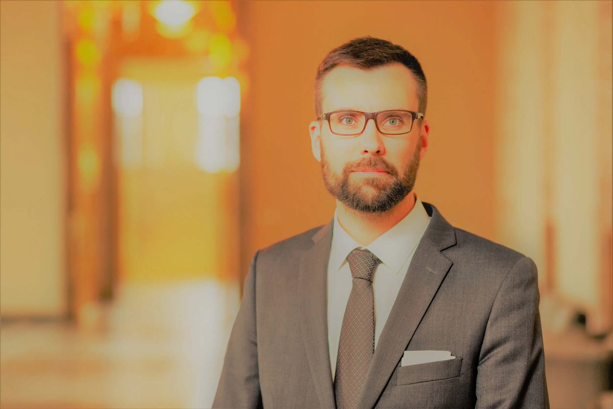 Vi måste göra mer för att stoppa våld mot kvinnor / Meidän on tehtävä enemmän naisiin kohdistuvan väkivallan lopettamiseksi