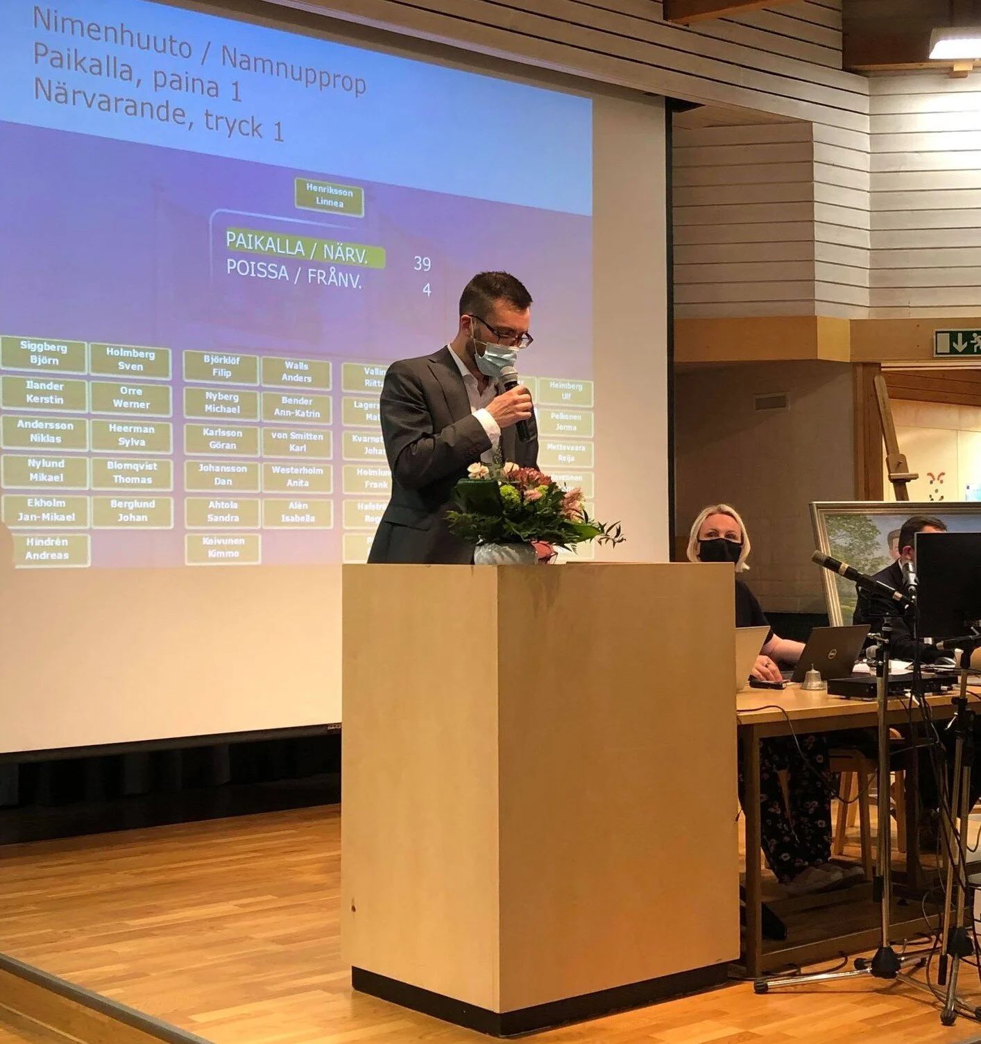 Raseborgs fullmäktigemöte, Raaseporin valtuustokokous