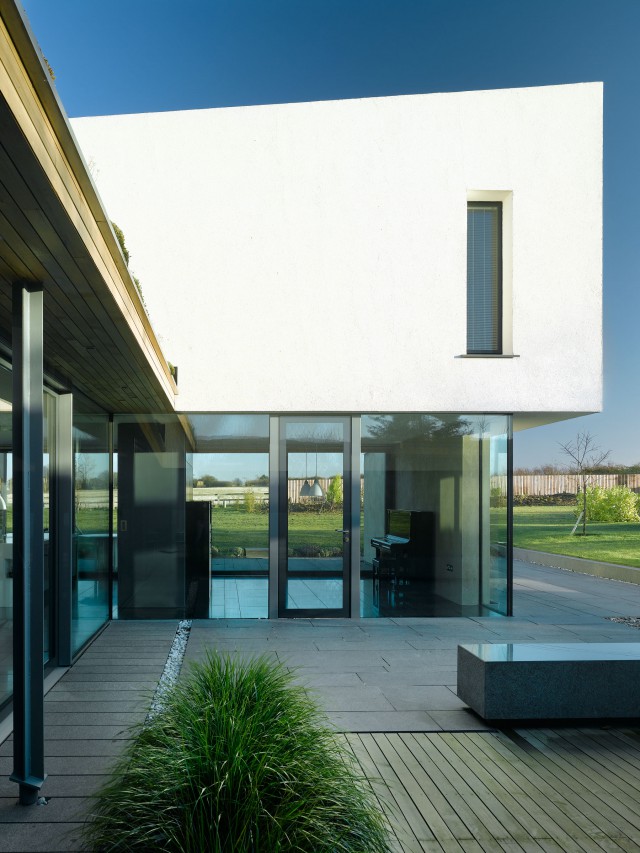 mikhail-riches-vance-house-area-volumes-001-640x853.jpg