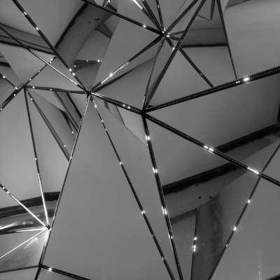ATOM - QUARTZ - FLOATING CITY