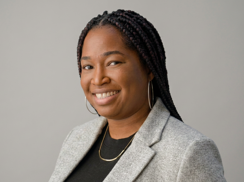 therapist woman headshot