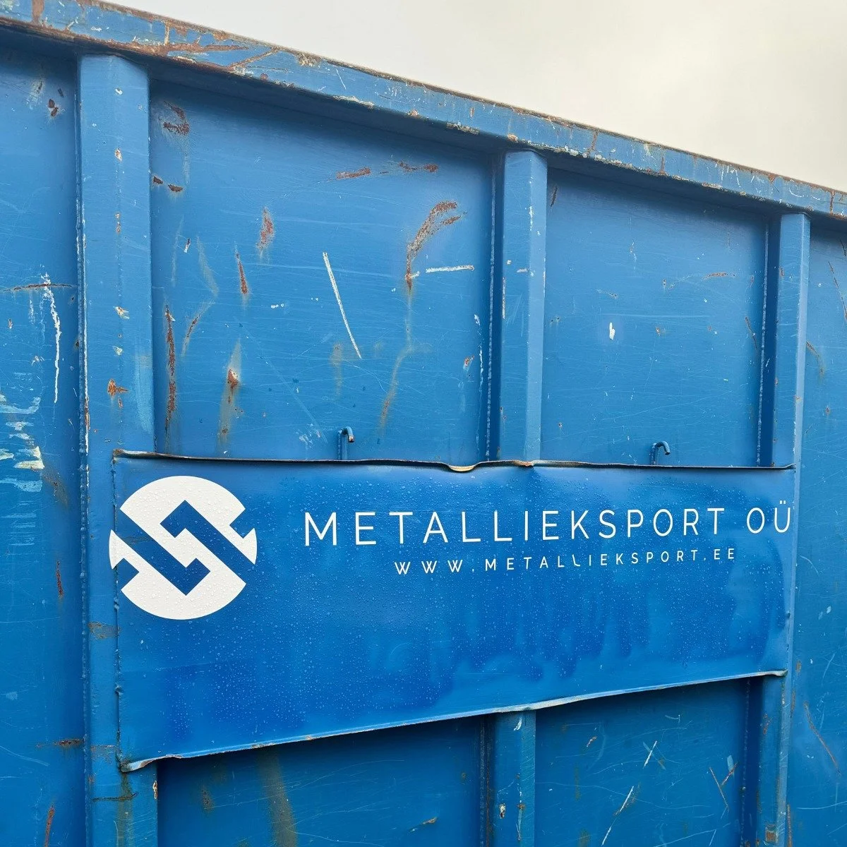 Vanametalli konteiner nii projektip&otilde;hiselt kui regulaarselt ♻

Metallieksport pakub paindlikku konteineriteenust nii eraisikutele kui ettev&otilde;tetele. 
Toome konteineri kohale, viime t&auml;itumisel &auml;ra ning arvestame kogutud metalli 