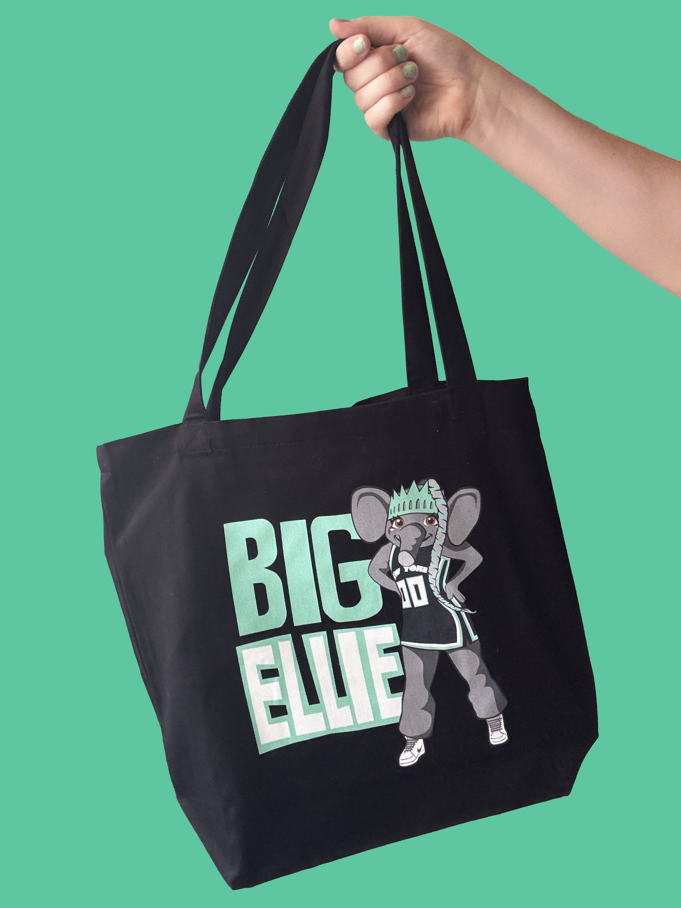 ellie_blacktote.jpg