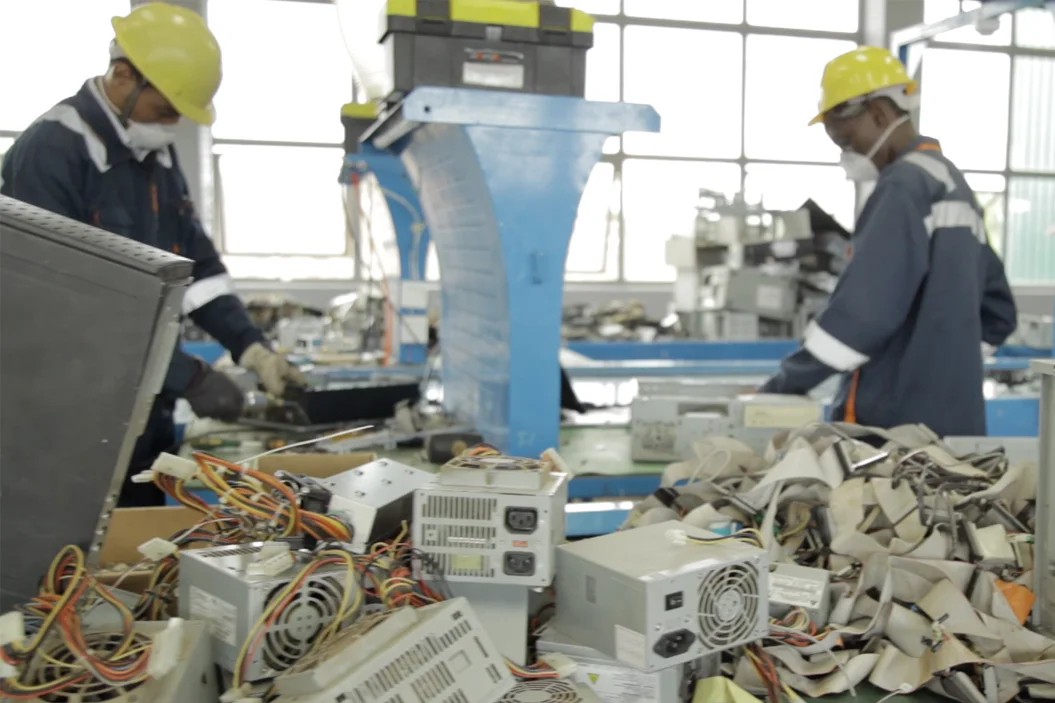 PACE-Projects-Circular-Electronics-in-Nigeria-1000px-v2.jpg