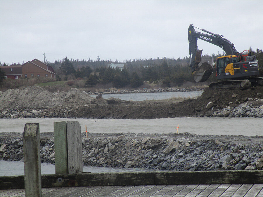 Newellton Harbour Containment Berm Construction (2020)