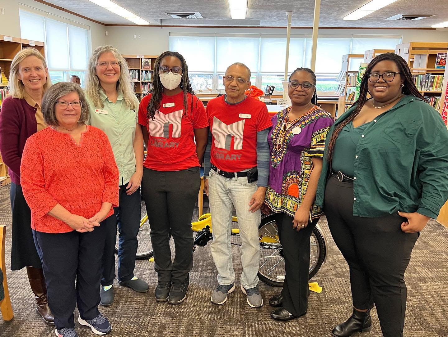 Happy National Library Week from the staff at Maplewood Library! Come on in to the Hilton Branch or our interim Adult Services location and say hi 👋🏼

#NationalLibraryWeek #LibraryWorkersDay #MaplewoodLibrary