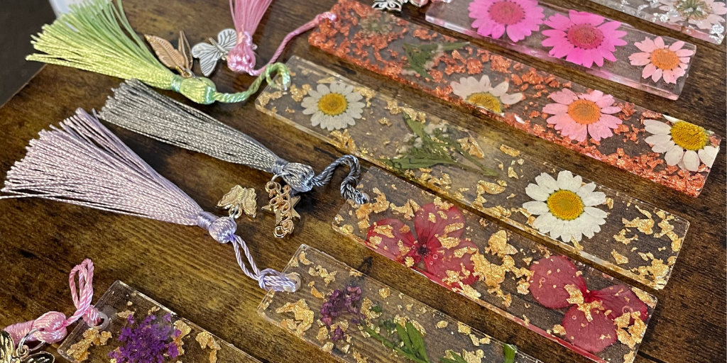 How To Make A Resin Bookmark Like A Champ - Resin Obsession