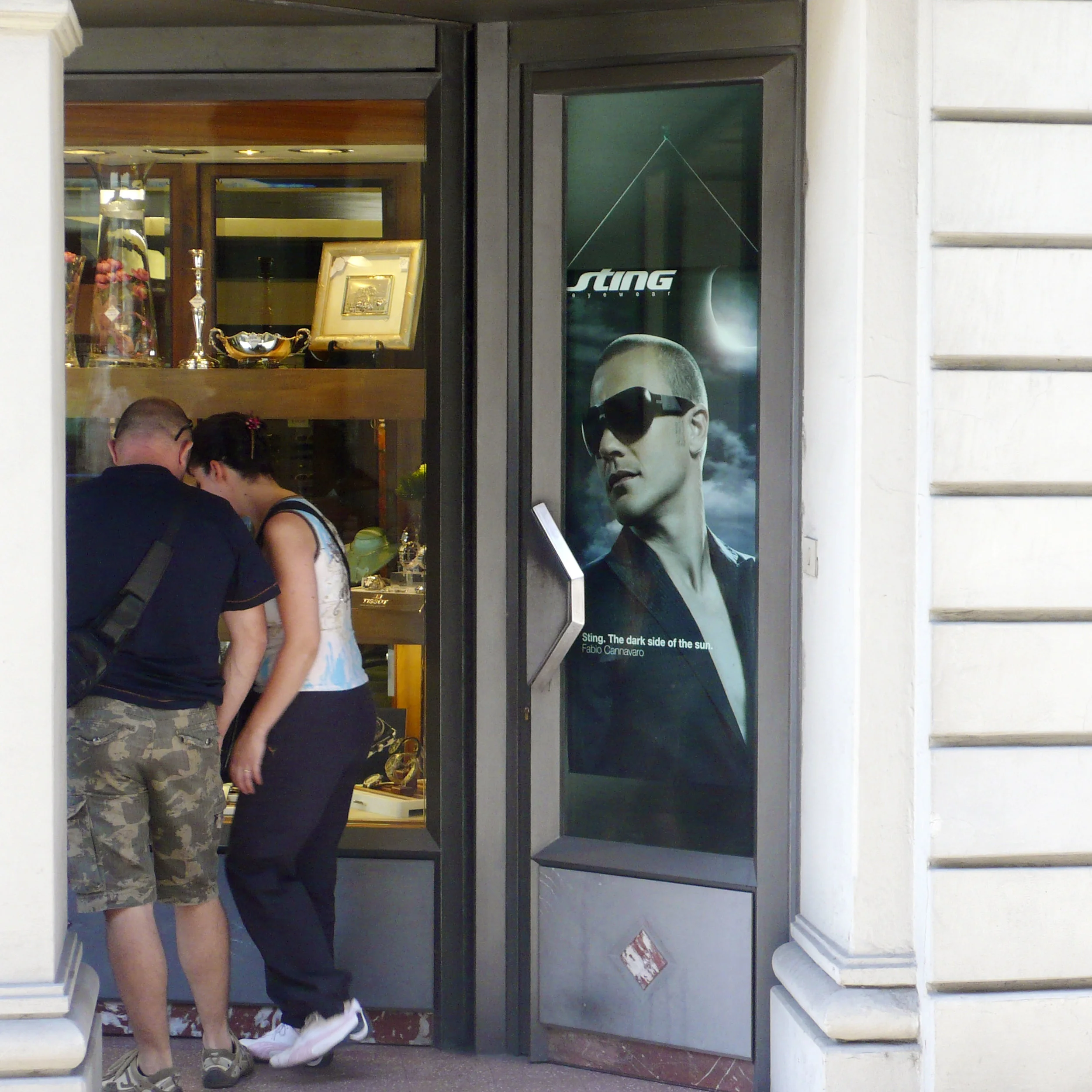 Sting60817.jpg