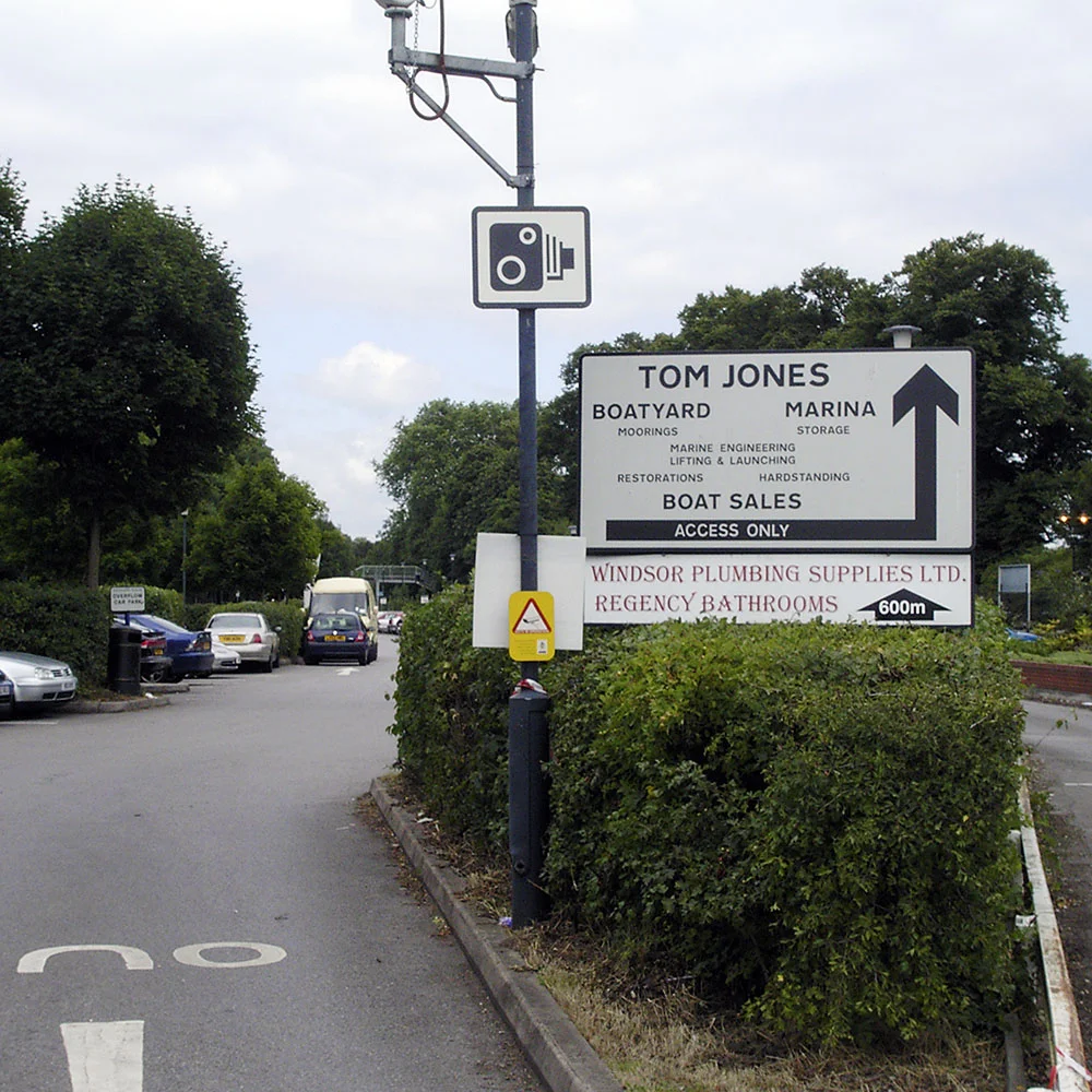 Tom Jones 0782.jpg