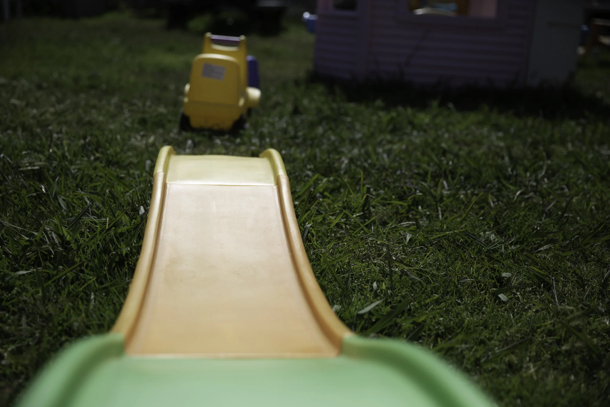 20180504-43-Without Children_LA Backyard.jpg