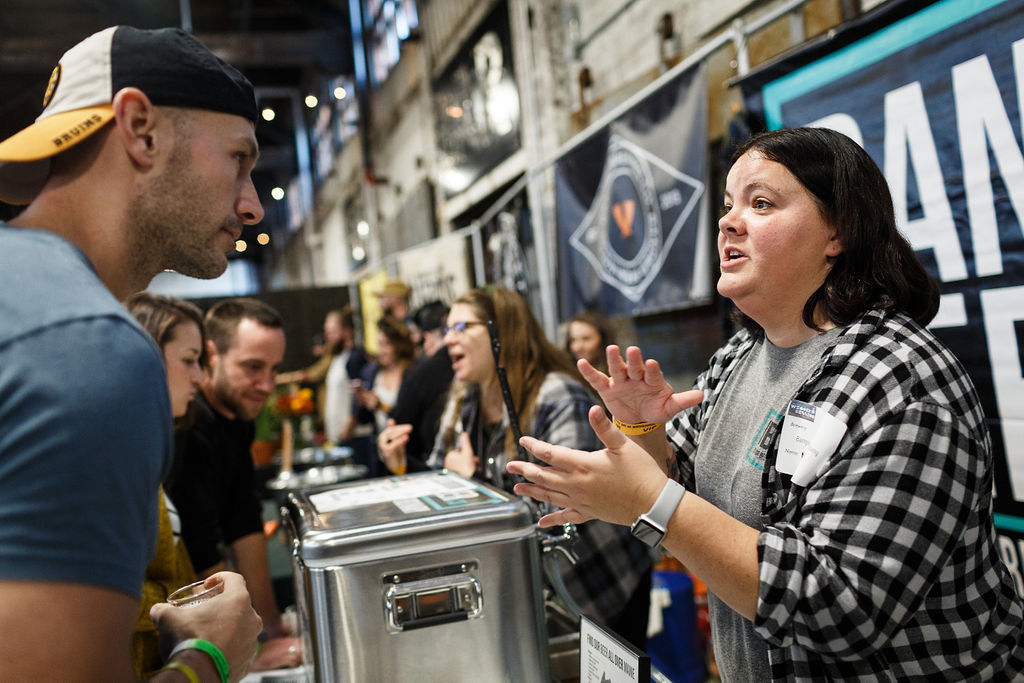 22_maine_brewers_guild_winter_session_2108_knack_factory_maine_photographer_whitney_j_fox_0541.jpg