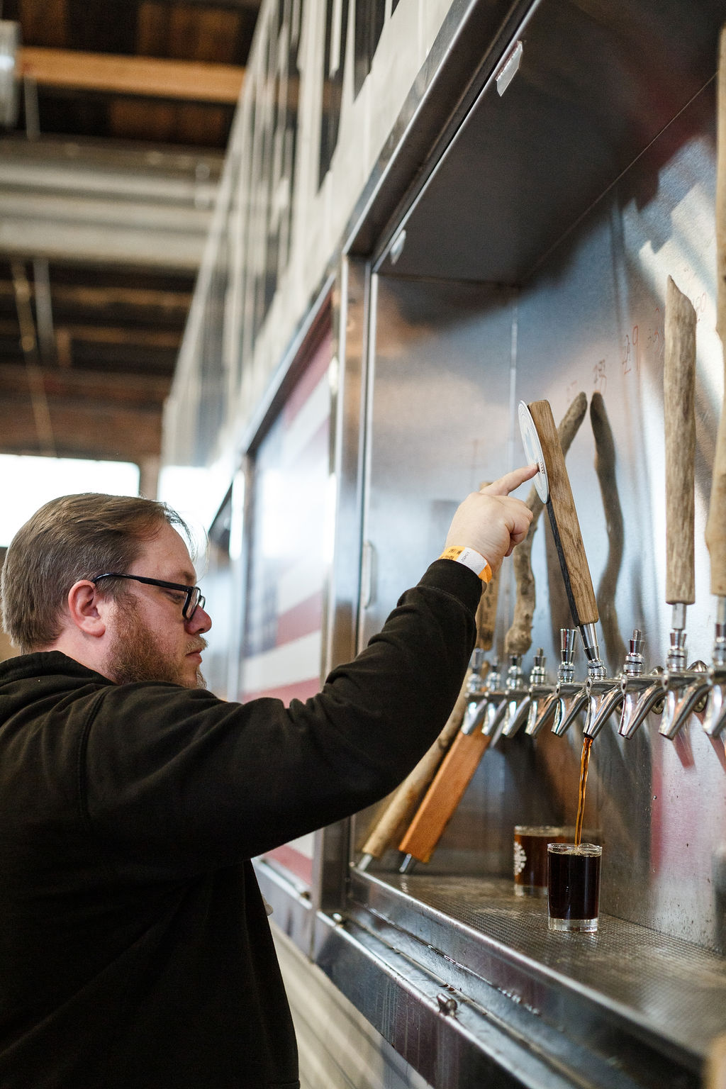 35_maine_brewers_guild_winter_session_2108_knack_factory_maine_photographer_whitney_j_fox_3486.jpg