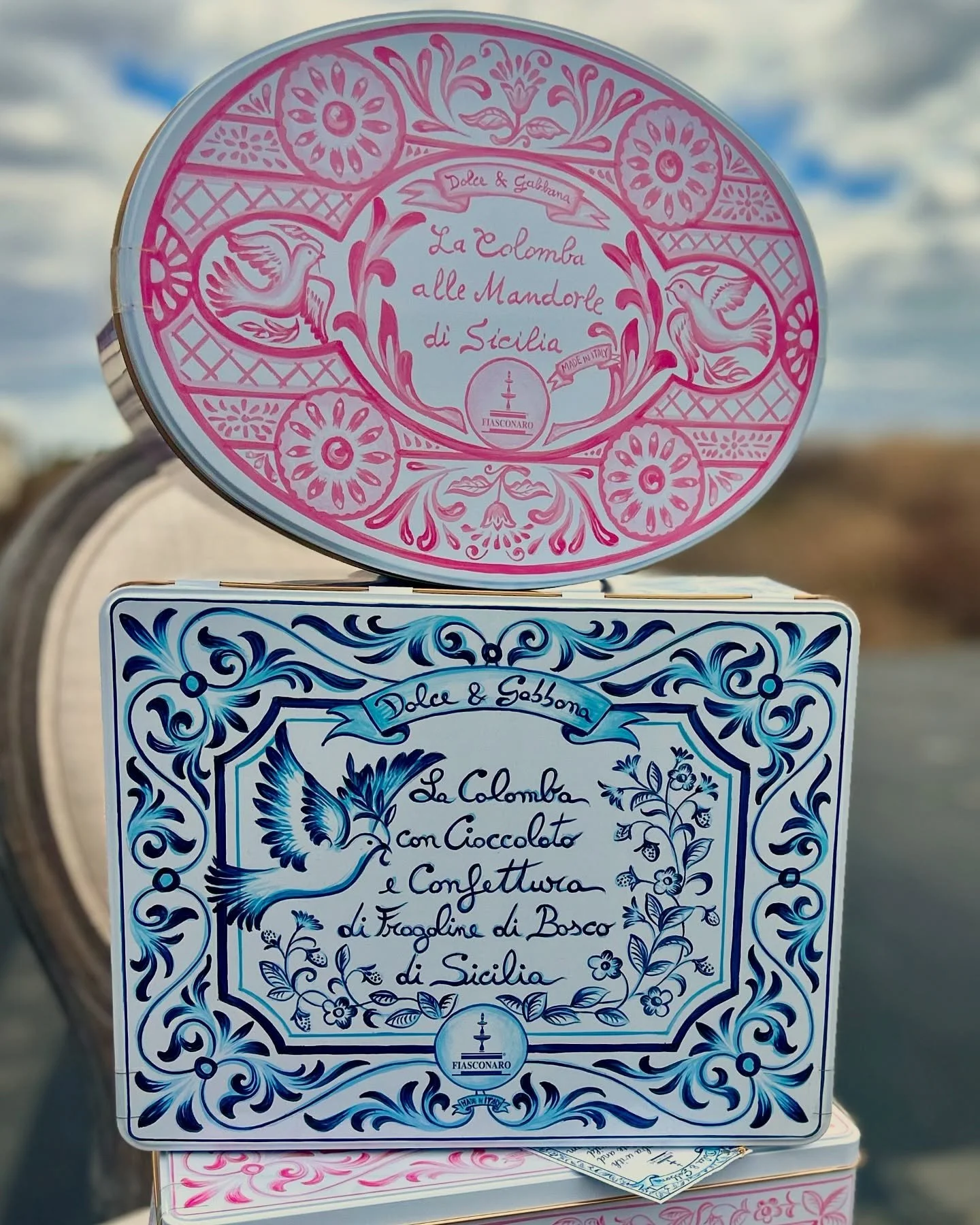 🕊 There is still time to enjoy our seasonal spring Colomba - Dolce &amp; Gabbana&rsquo;s collaboration with @fiasconaro_artepasticcera 
Sicilian Citrus and Almond 🕊️ or Chocolate 🍫 🍞 🕊️ Colomba made with woodland strawberries 🍓 from Sicily incl