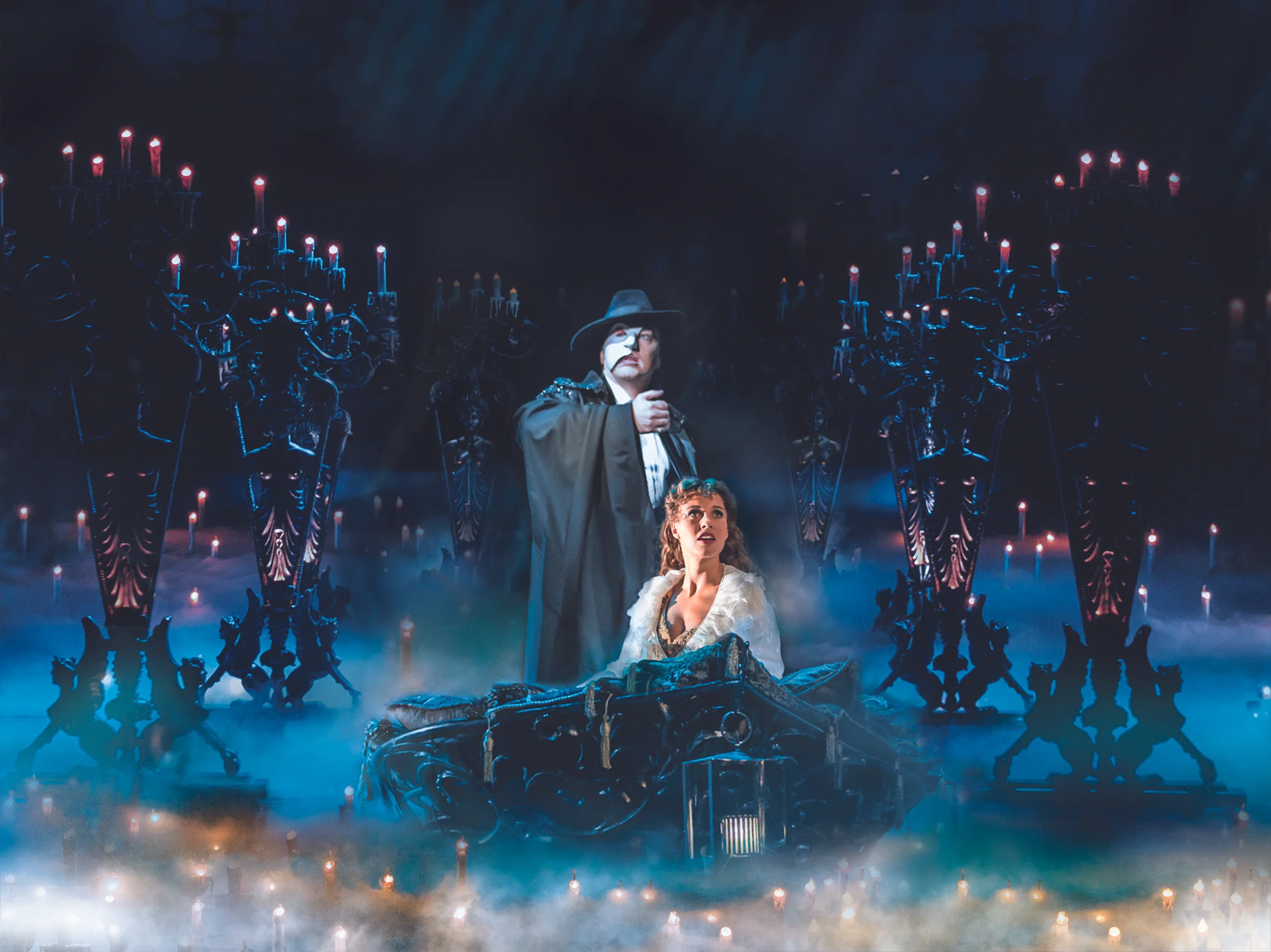 THE-PHANTOM-OF-THE-OPERA-John-Owen-Jones-as-The-Phantom-and-Celinde-Schoenmaker-as-Christine-Daaé.-Photo-credit-Johan-Persson.jpg