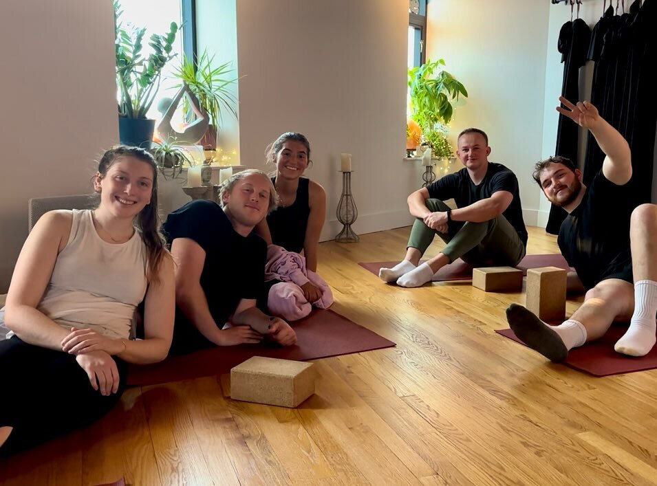 Rainy on the outside, Sunny on the inside🩷🩵💛⁣
⁣
.⁣ #allthefeels 
.⁣ #faminthehouse 
.⁣ #practiceandgive 
.⁣ #nonprofityogastudio 
.⁣ #noreasterbeforeeaster
.⁣ #communitypartners
.⁣ #practiceselfcaretogether