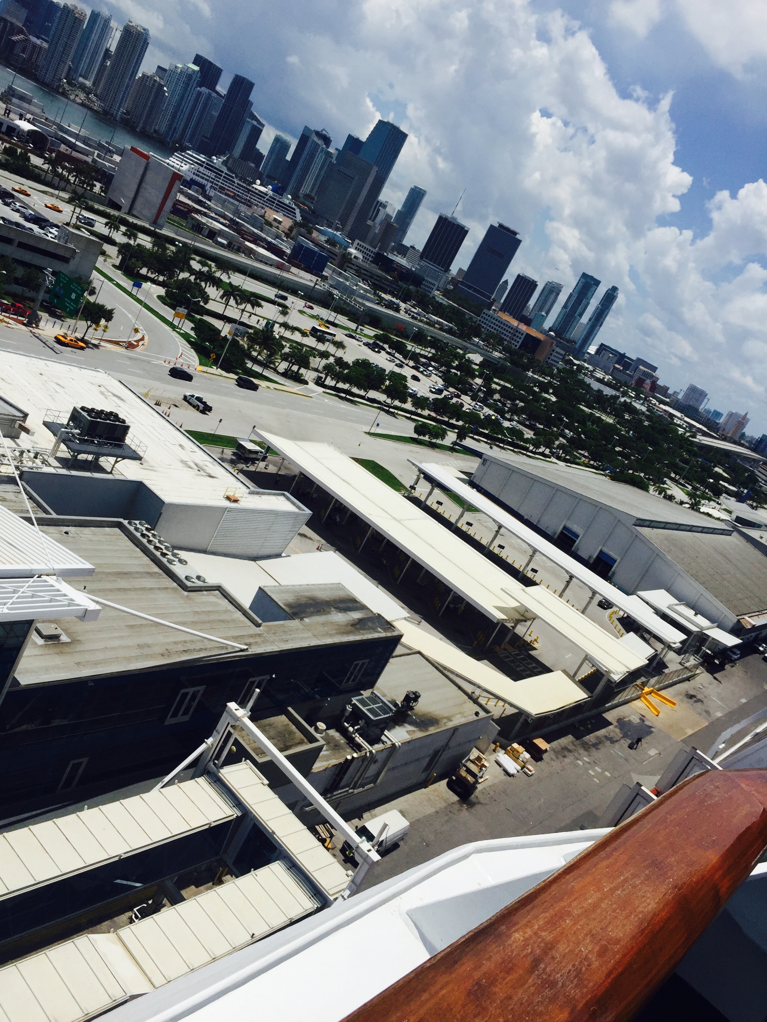 Carnival Cruise: Cayman Islands & Jamaica | I took my first cruise ever to three amazing places. Read more on the blog.