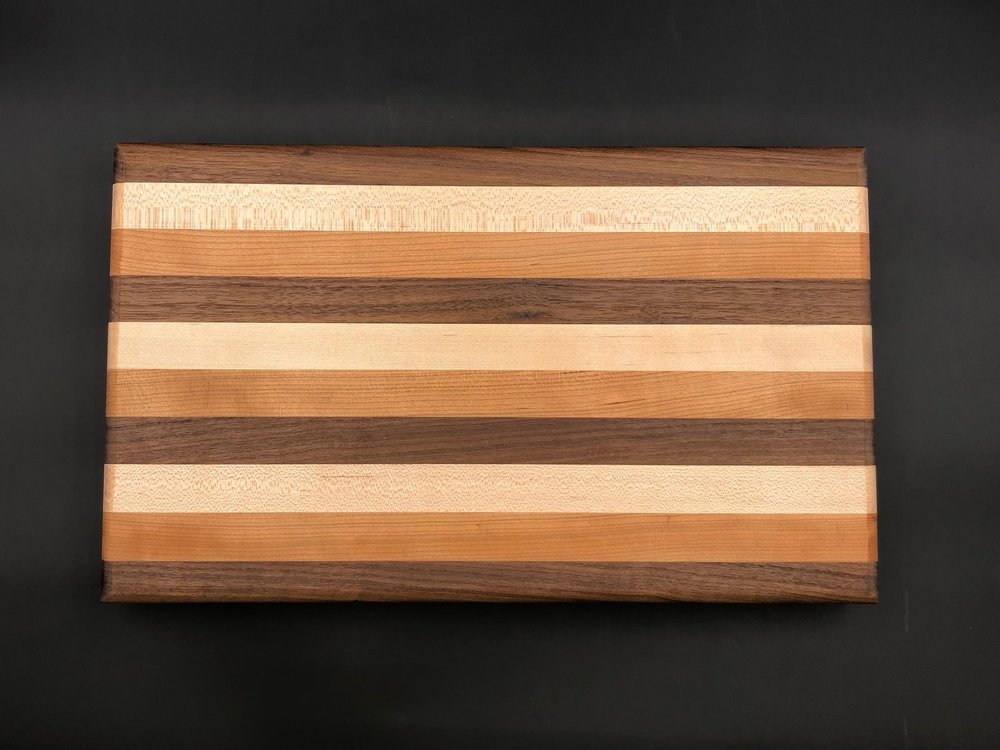 Arbor Cove Large Cheese Board/Charcuterie Board (Mixed Wood) — PRECISION  PIECES