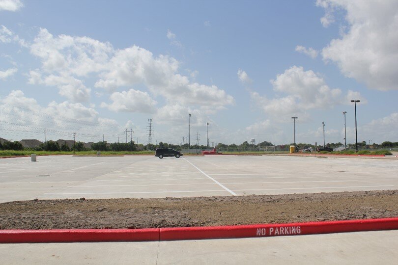 Aguirre Parking Lot & Sidewalk #2.jpg