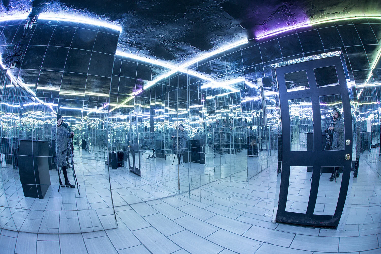 Copy of UX4A9827+copy.jpg