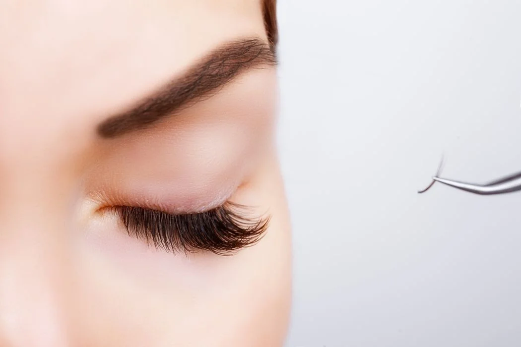 lashes.jpeg