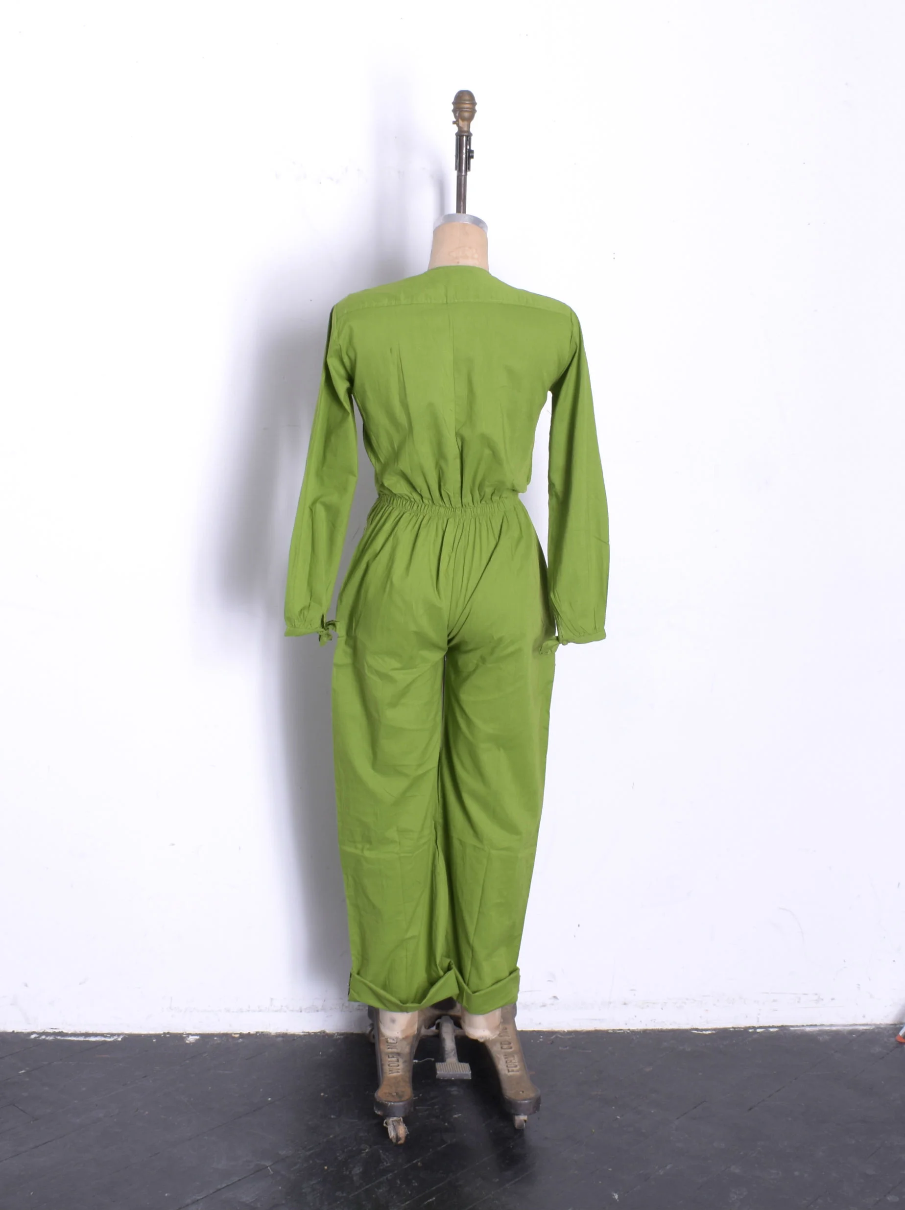 1970s deadstock jumpsuit-avocado.jpg