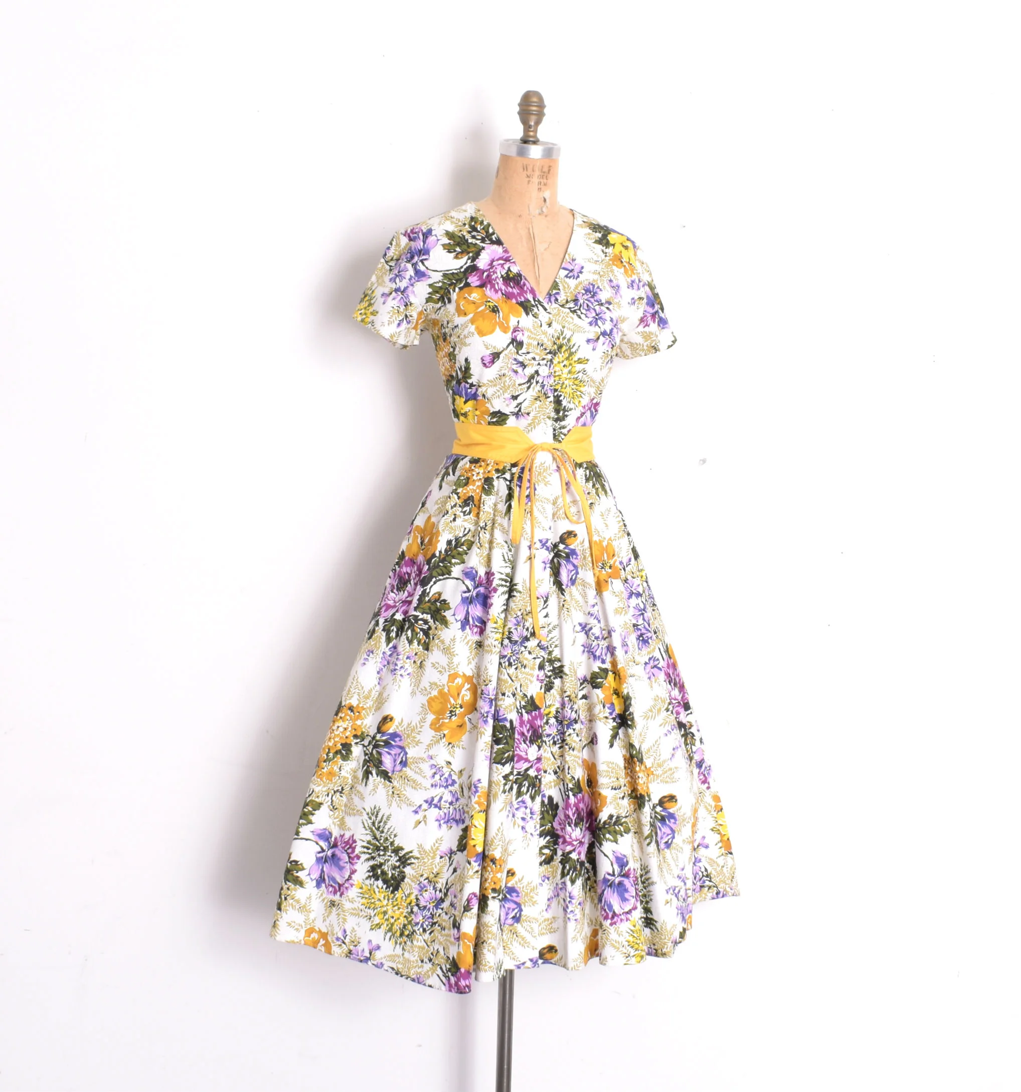 1980s floral cotton dress2.jpg