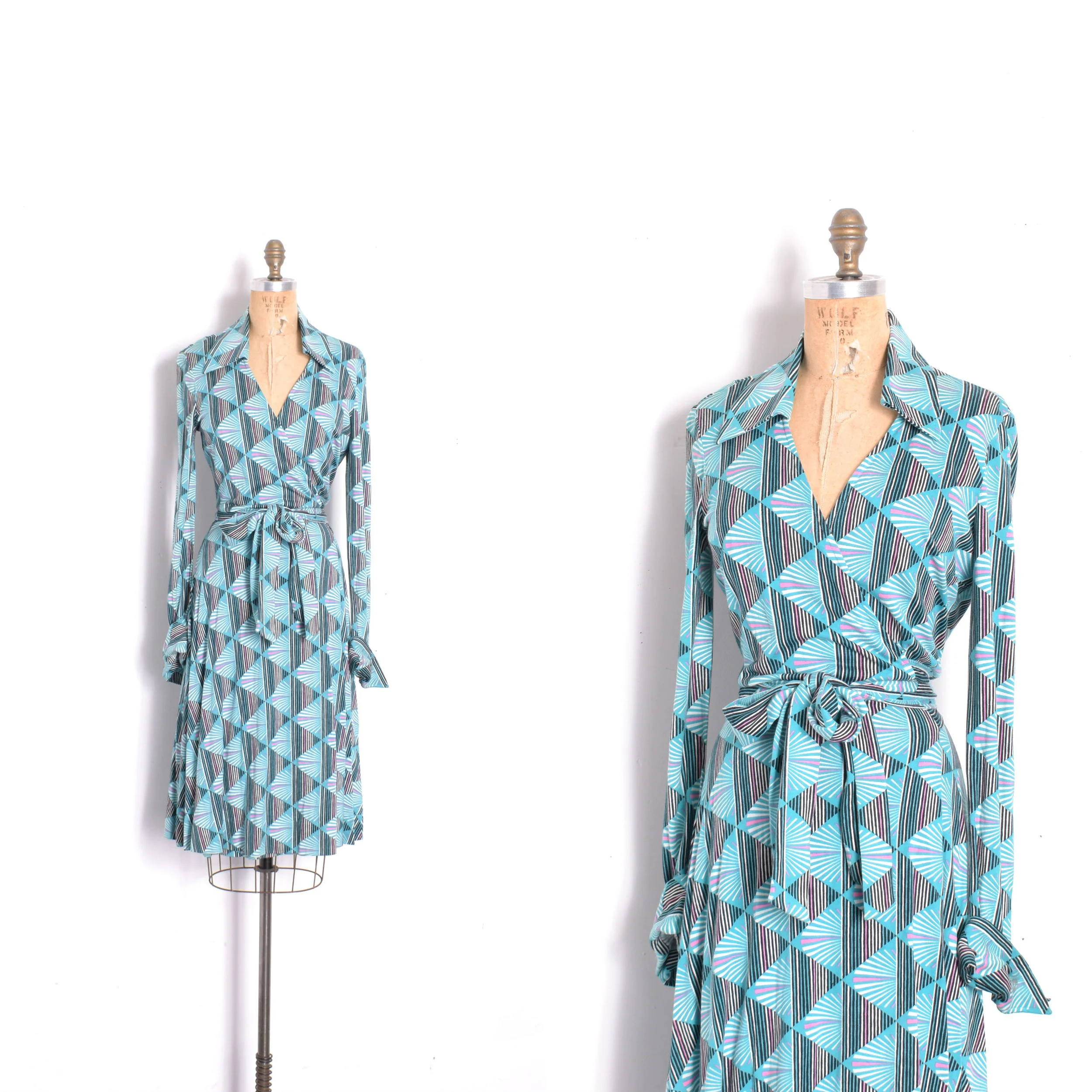 1970s Diane von Furstenberg Printed Wrap Dress-S/M