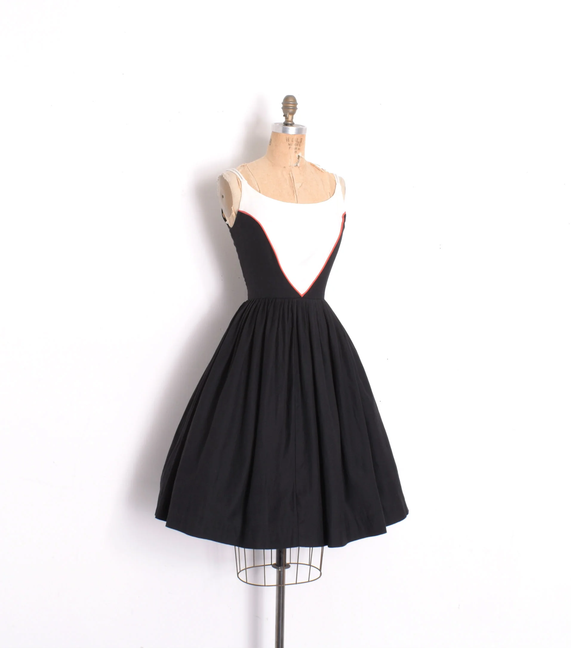 1950s black sundress1.jpg