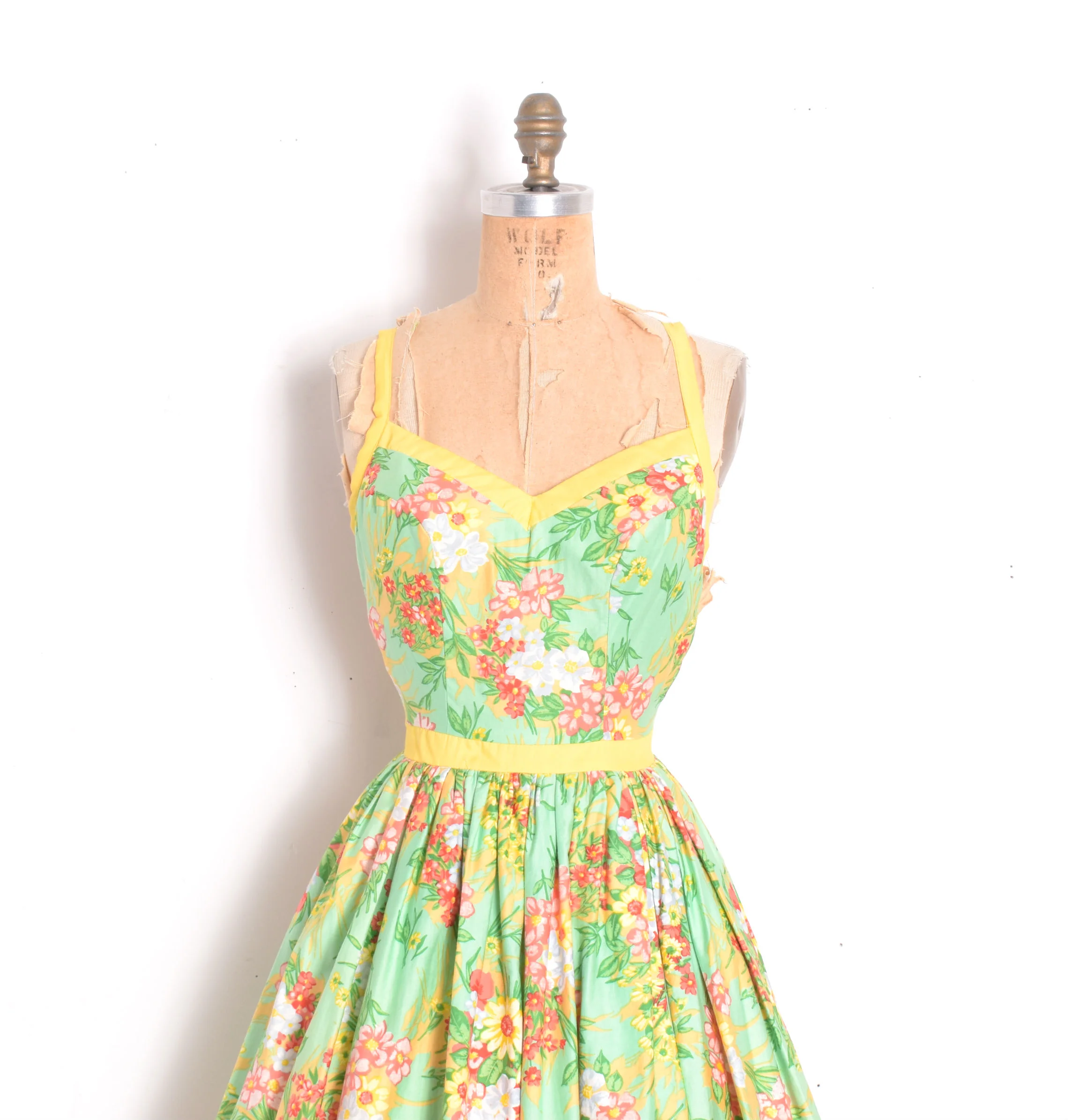 1980s backless sundress3.jpg