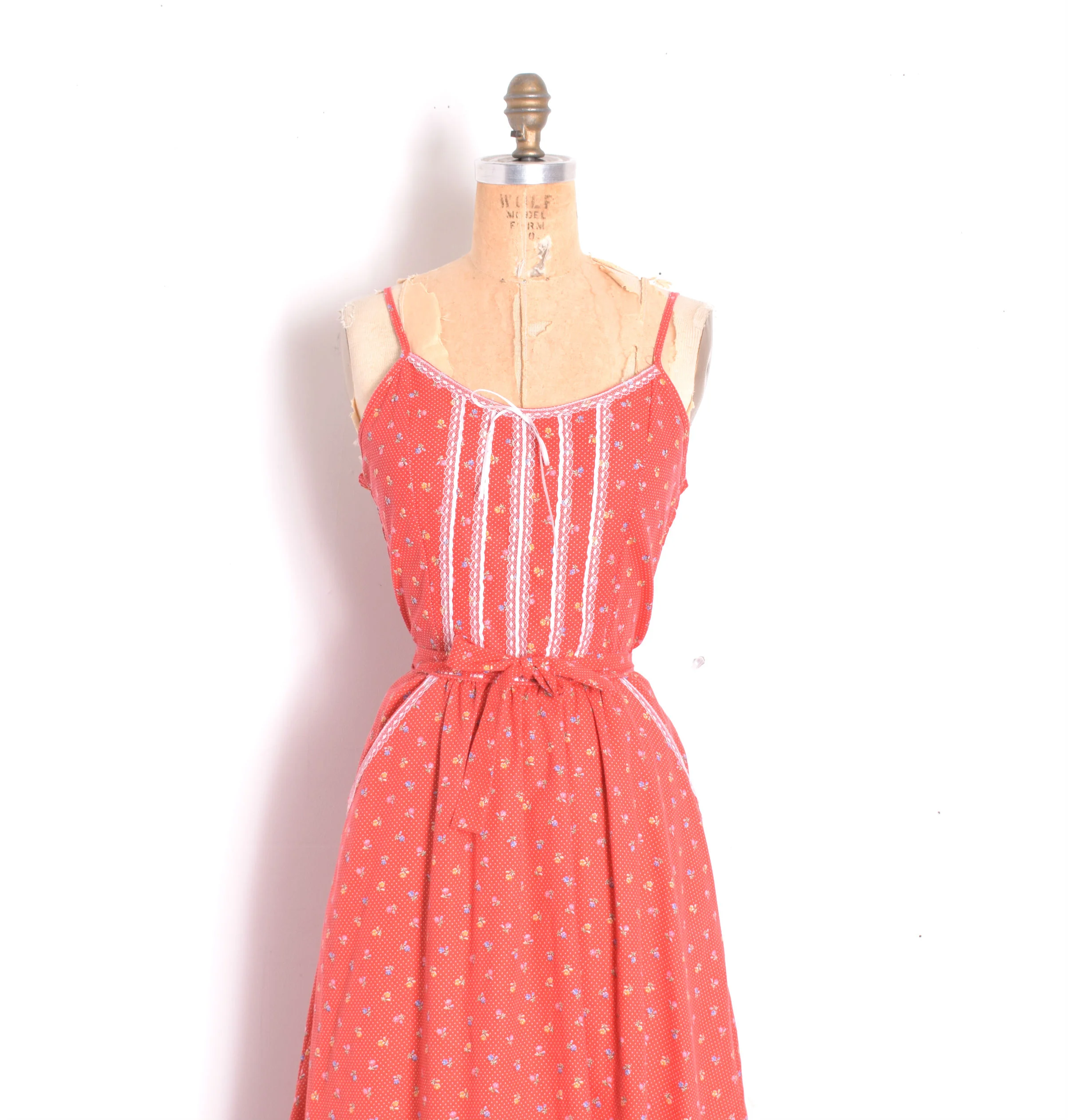 70s floral sundress3.jpg