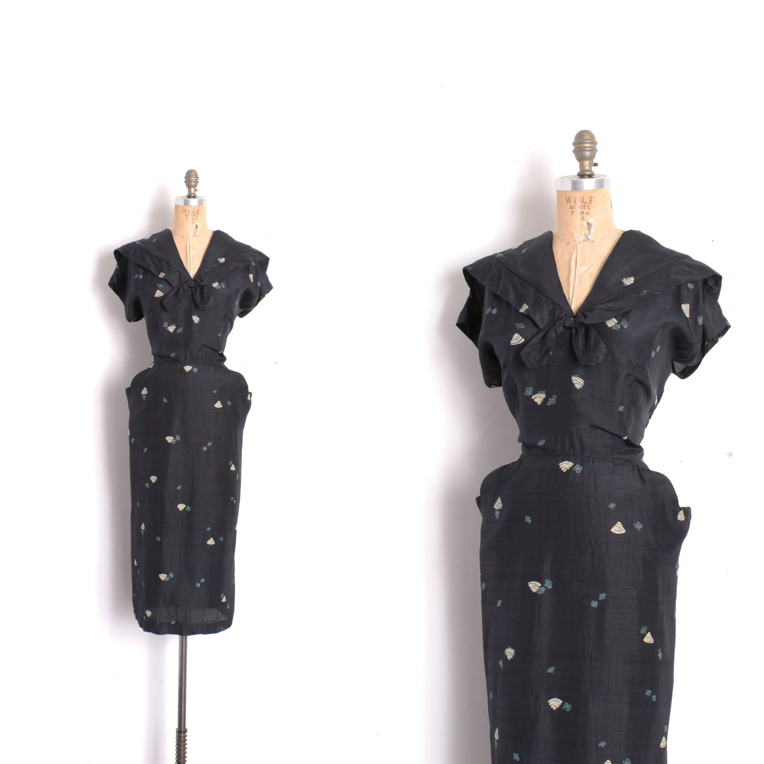 1950s Bees in the Hive Novelty Silk Dress-XL